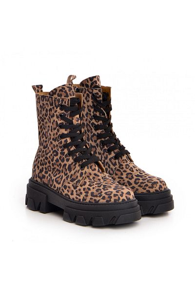 Vanilla Days Expedition Boots
