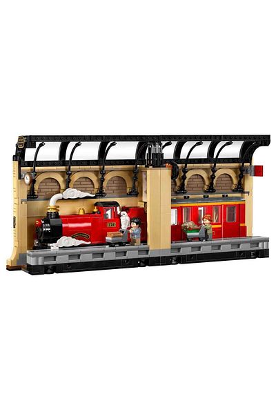 LEGO Bookcase Decor: Hogwarts Express 76450 - Wound for Children from 10 Years and up