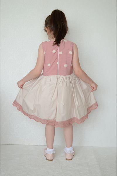 Sevimli Rochie pentru fete Rochie de vara brodata