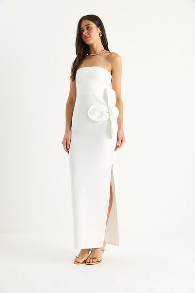 Bianco Lucci Women's Floral Accessory Slit Detailed Strapless Maxi Dress 2602 60283331