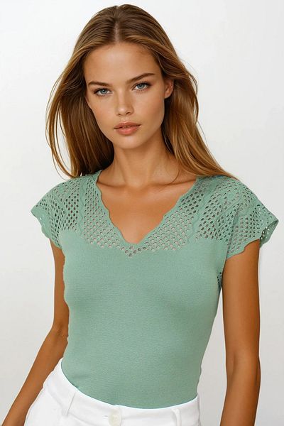 VAGGON Women's Green Front and Back V-Neck Hole Openwork Knitwear Blouse Vs00265