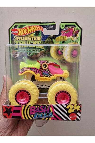 HOT WHEELS شاحنات DIECAST MONSTER TRUCKS Bash Zilla تتوهج في الظلام