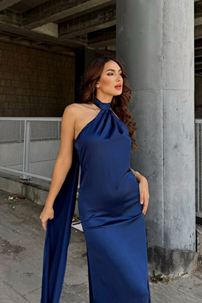 Sindimoda Afra Boyundan Bağlama Kuyruklu Saten Abiye 64752