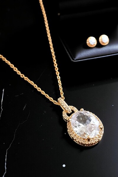 Lina Tia Kadın Çelik Zincirli Su Yolu Altın Kaplama Oval Şekilli Baget Zirkon...