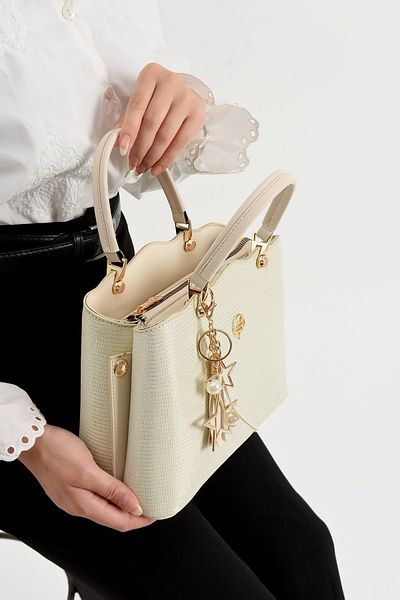 STYLE BAGS Stylebags Tassel Women's Shoulder and Crossbody Bag 17X24 Size
