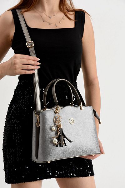 STYLE BAGS Stylebags Tassel Women's Shoulder and Crossbody Bag 17X24 Size