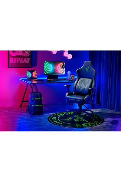 RAZER Team Gaming Mat, 120cm - Black/Green, Universal Compatibility