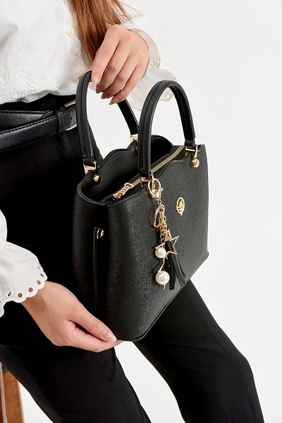 STYLE BAGS Stylebags Tassel Women's Shoulder and Crossbody Bag 17X24 Size