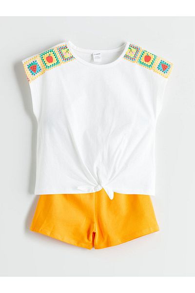 LC Waikiki Ecru Fruit Printed Girl's Blouse and Shorts 2-Piece