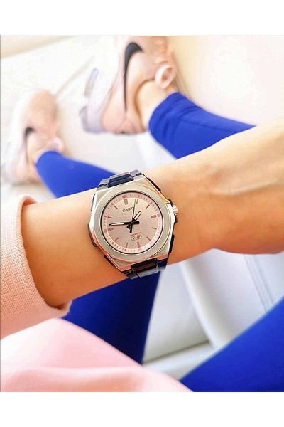 Casio Ladies watch, Casio, Collection LWA LWA-300H-2E