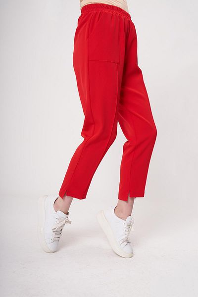 Invee Carrot Pants Red