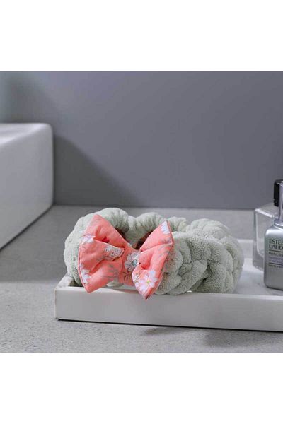 REEFI Rustic Pistachio Floral Hair Tie