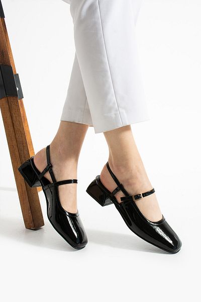 Papuckurdu Black Patent Leather Short Block Heeled Ballerina Shoes