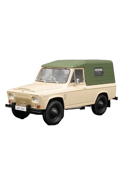 JPT Model ARO 240 - 1972 scale 1:24