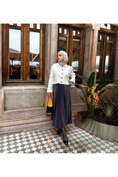 MODA AKGÜN Pleated Leather-Look skirt