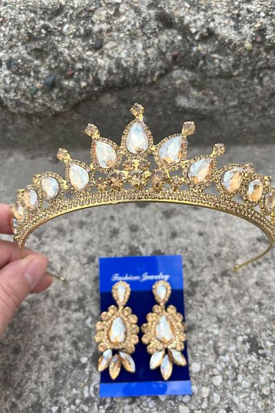 Hobigram Renata Gold Bridal Henna Crown Special Day Accessory Women's Crown and Three Shuttle Earring Set – Crown, Crystal Stone