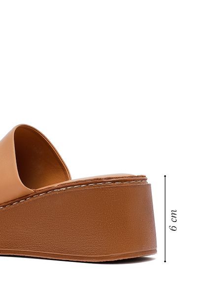 Derimod Women's Tan Thick Soled Leather Comfort Slippers 25Sfd341418
