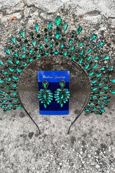 Hobigram Michaelle Green Bridal Henna Crown Special Occasion Accessory Women's Crown and Thin Shuttle Earrings Set