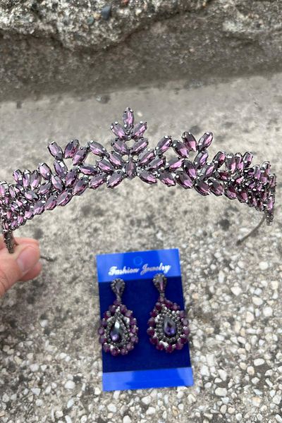 Hobigram Silvana Purple Bridal Henna Crown Special Occasion Accessory Women's Crown and Drop Shuttle Earring Set