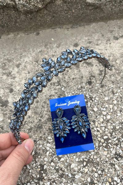 Hobigram Silvana Navy Blue Bridal Henna Crown Special Occasion Accessory Women's Crown and Thin Shuttle Earring Set