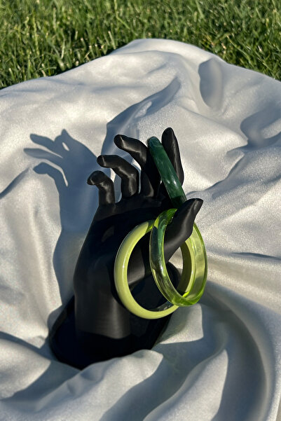 MODA مجموعة من 3 أساور عظمية (درجات اللون الأخضر)