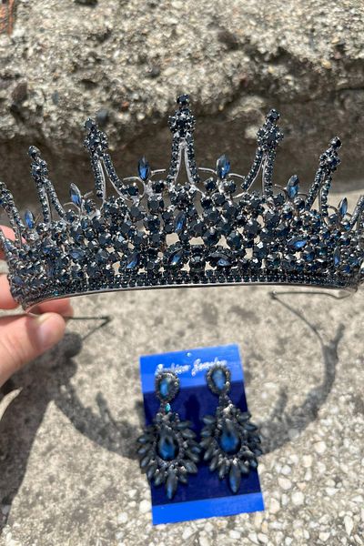 Hobigram Victoria Navy Blue Bridal Henna Crown Special Occasion Accessory Women's Crown and Wide Shuttle Earring Set