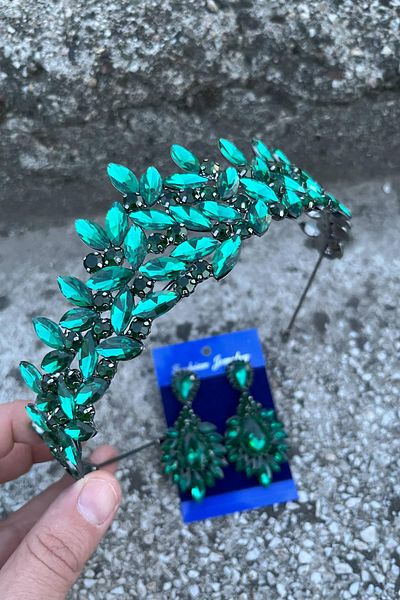 Hobigram Regina Green Bridal Henna Crown Special Occasion Accessory Women's Crown and Wide Shuttle Earrings Set