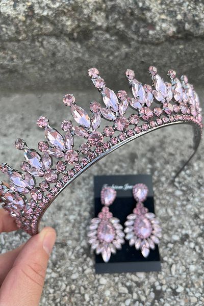 Hobigram Ivanna Pink Bridal Henna Crown Special Day Accessory Women's Crown and Wide Shuttle Earring Set