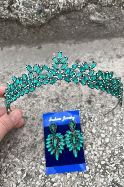 Hobigram Silvana Green Bridal Henna Crown Special Occasion Accessory Women's Crown and Thin Shuttle Earring Set