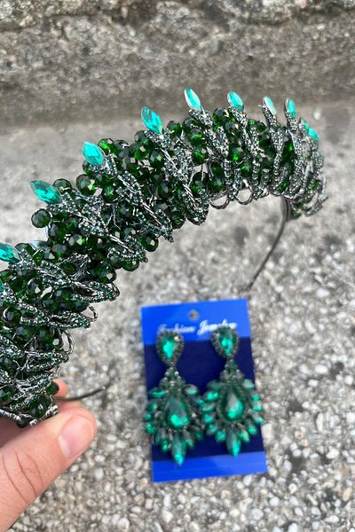 Hobigram Salome Green Bridal Henna Crown Special Occasion Accessory Women's Crown and Wide Shuttle Earrings Set