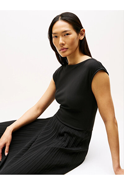 Tommy Hilfiger Kadın Bisiklet Yaka Uzun Pileli Dokuma Kumaş Rahat Kesim Siyah Elbise WW0WW44491-BDS