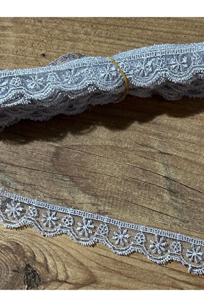 efem gipür Çarkıfelek Desen Tül Bant Sofra Bezi Yakalık 8.5 Metre Var