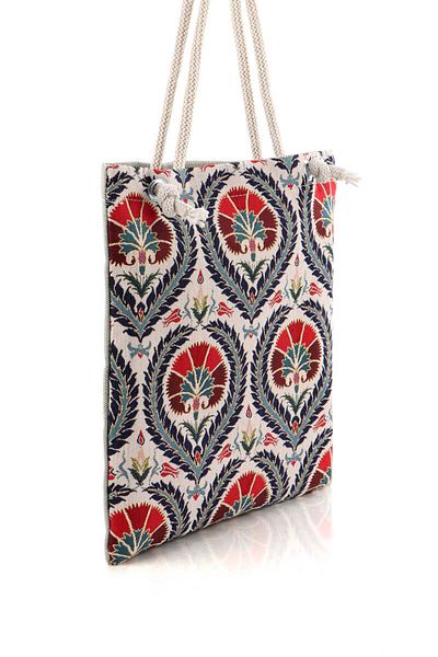 Bursa İpek Ivy Carnation Pattern Tapestry Shoulder Bag