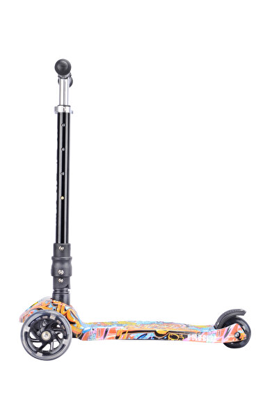 BoldCube 3 Wheel Scooter Big Fold Street Graffiti