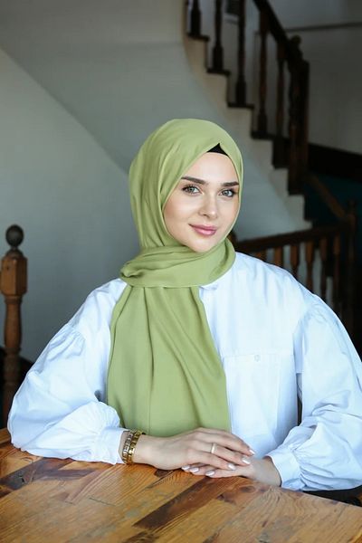 Armine Trend Quartz Shawl