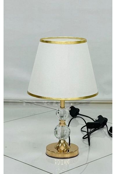 DEC10 Distinctive bedside lamp