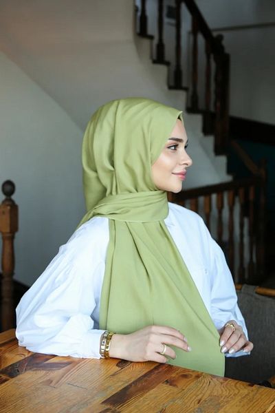 Armine Trend Quartz Shawl