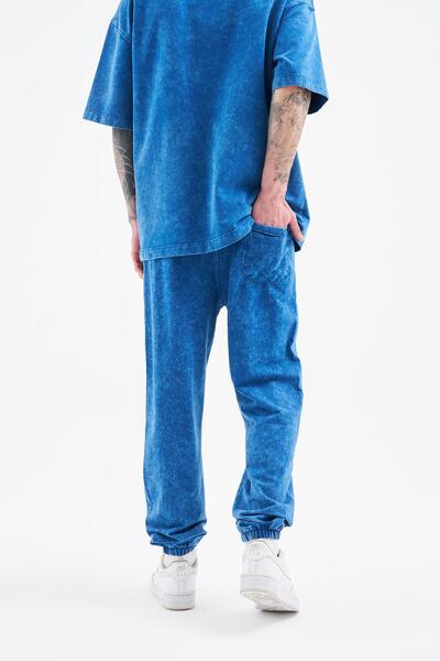 Machinist Men's Relaxed Washed Indigo Spotted Sweatpants