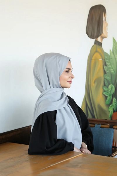 Armine Trend Quartz Shawl