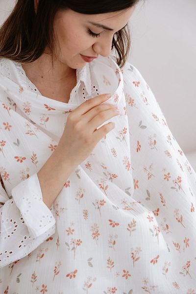 Tuğba Kuğu Κάλυμμα θηλασμού Muslin - Σειρά Pureline - Soft Bloom