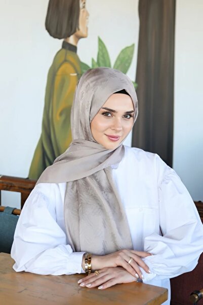 Armine Trend Lyon Shawl 4