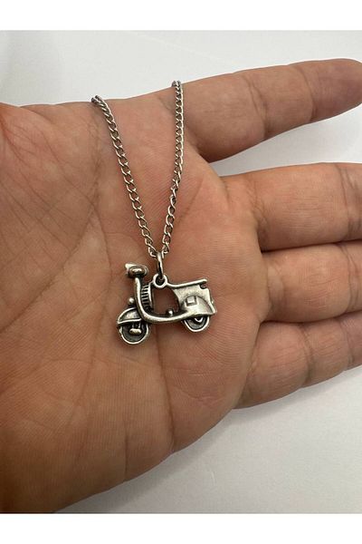 Herşey Nota Asphalt Rider – Unisex Necklace with Motorcycle Figure (60 cm Chain)