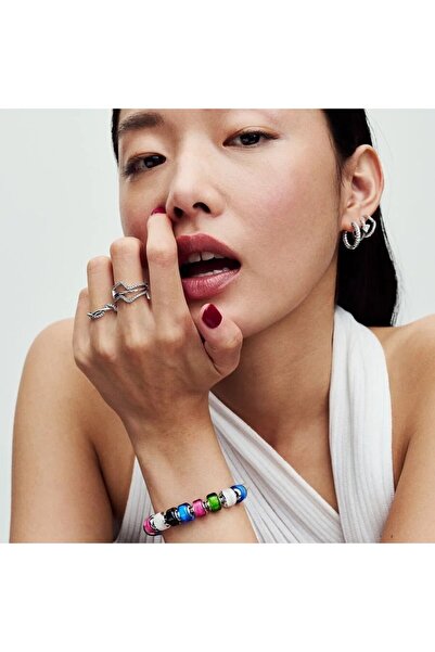 Pandora Pandora Round Earrings with Sparkling Heart Zirconia - 925 Silver