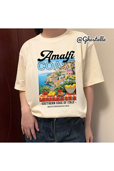 Minga London تيشيرت للجنسين مطبوع باللون البيج لشاطئ أمالفي في إيطاليا - Ghos...
