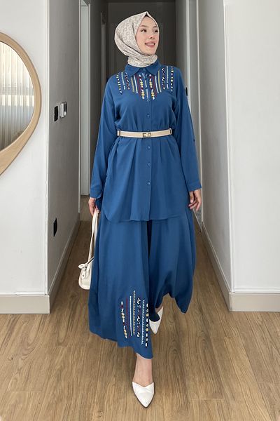 Saklı Butik Aybike Symmetrical Embroidery Suit Sk-8535