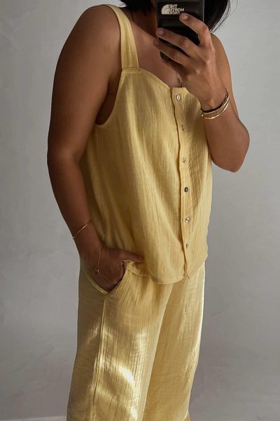 MJAMASS Hanging Muslin Yellow Pajama Set