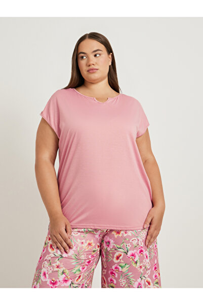 Styli Plus Size Gathered Shoulder Notch Neck Top and Floral Pyjama Set