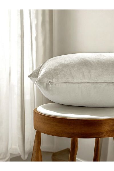 ASDİVA Malcolm Cream Velvet Soft Fabric Decorative Throw Pillow Case 45X45