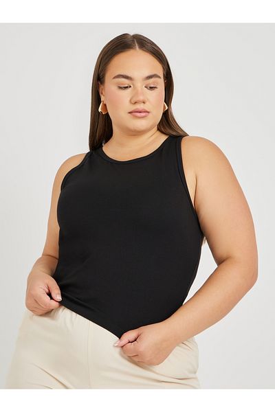 Styli Plus Size Solid Round Neck Tank
