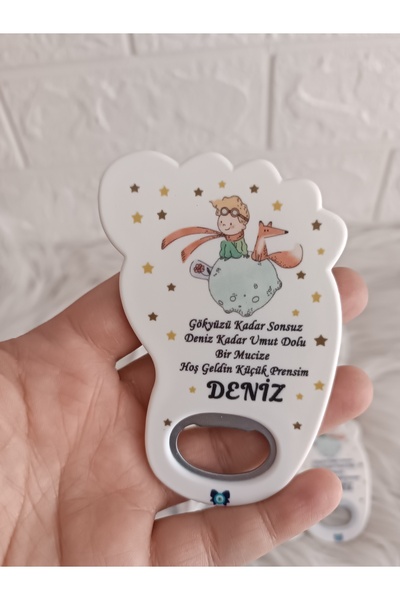 Doğrukan Hediyelik 25 adet küçük prensli ayak şeklinde açacak magnet yenidoğa...
